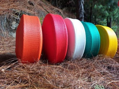 Malla tejida para juguetería (variedad de colores)